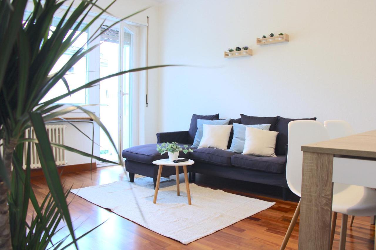 Cozy Apartment With Free Parking & Close To Lake Lugano Exterior foto